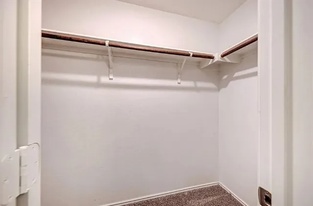 $1,695 | 817 Circle Way, Unit 7I, Jarrell, TX 76537