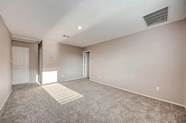 $1,695 | 817 Circle Way, Unit 7I, Jarrell, TX 76537