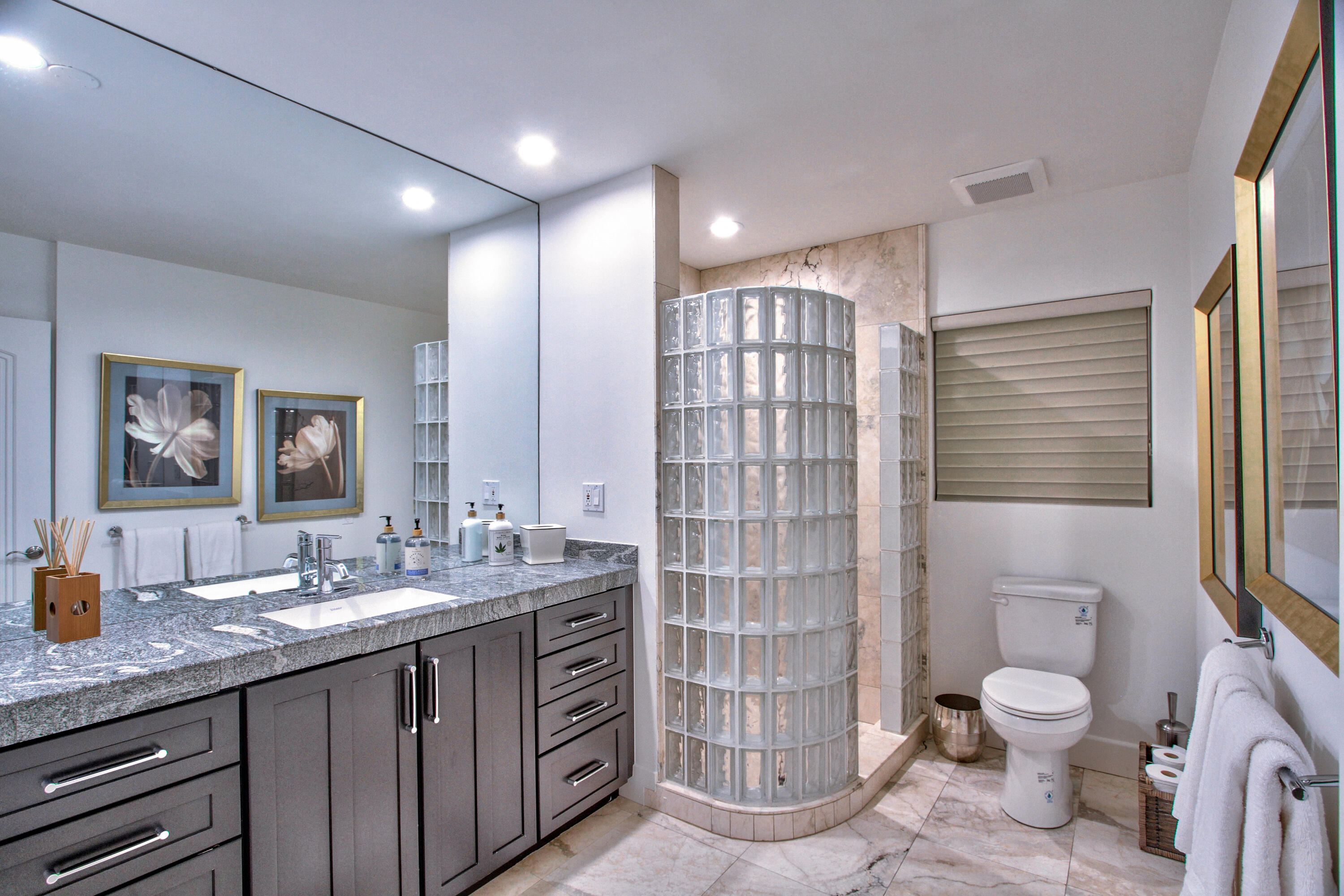70375 Calico Road Rancho Mirage, CA 92270 - Photo 29 of 58 33-Bathroom-2