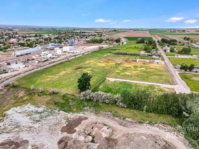 $403,500 | Tbd Sunnyslope Drive, Paul, ID 83347