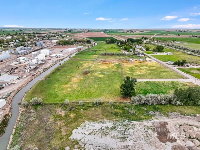 $403,500 | Tbd Sunnyslope Drive, Paul, ID 83347