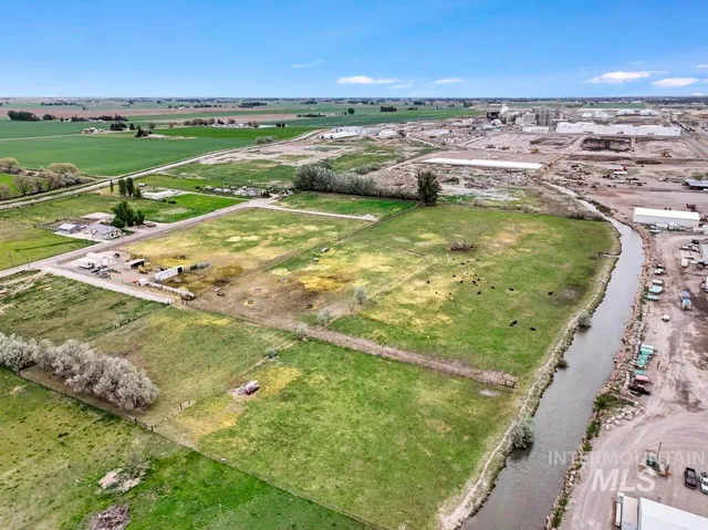 $403,500 | Tbd Sunnyslope Drive, Paul, ID 83347