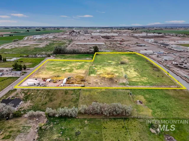 $403,500 | Tbd Sunnyslope Drive, Paul, ID 83347