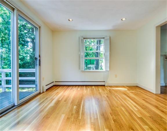 73 Tarbell Spring Road Concord, MA 01742 - Photo 11 of 29 Gallery Image 11