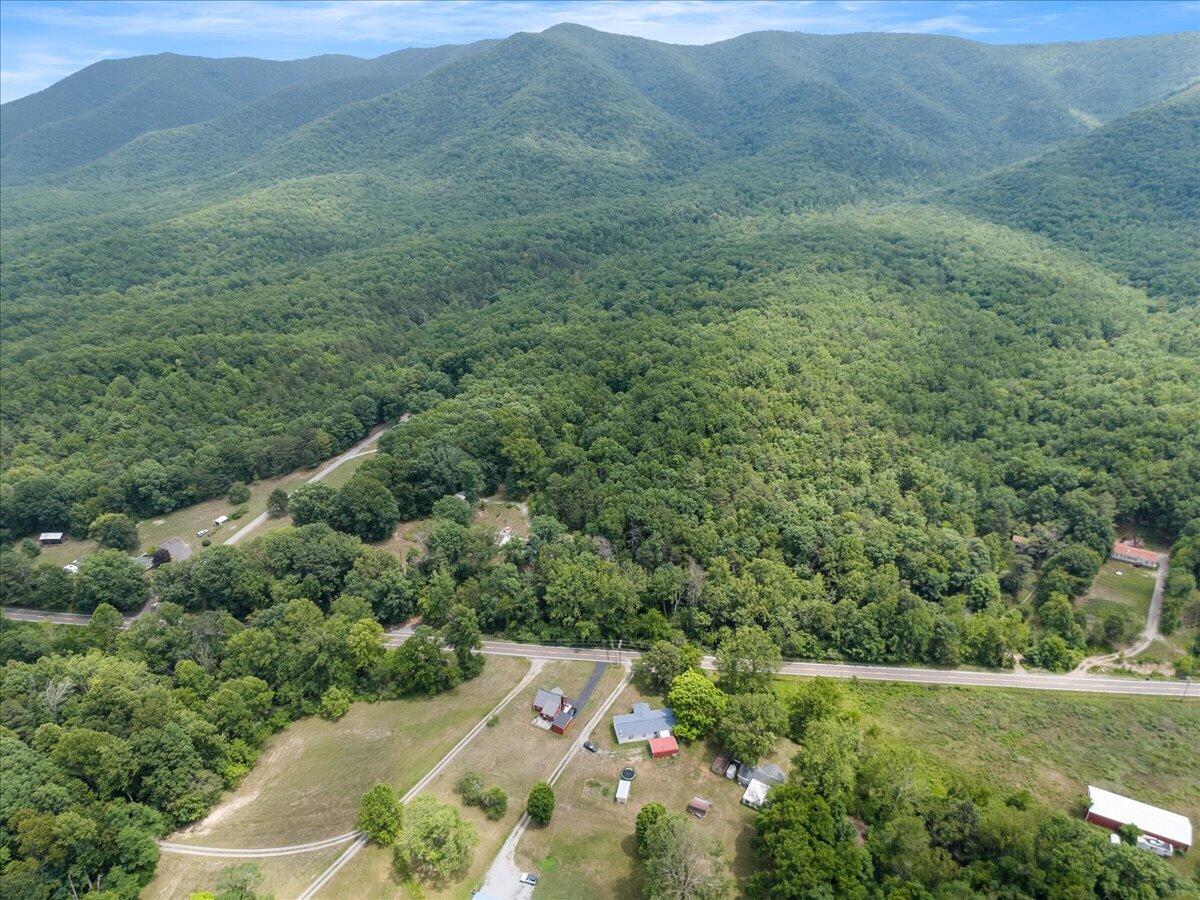 5583 Bradshaw Road Salem, VA 24153 - Photo 20 of 51 21-DJI_20260630142444_0021_D