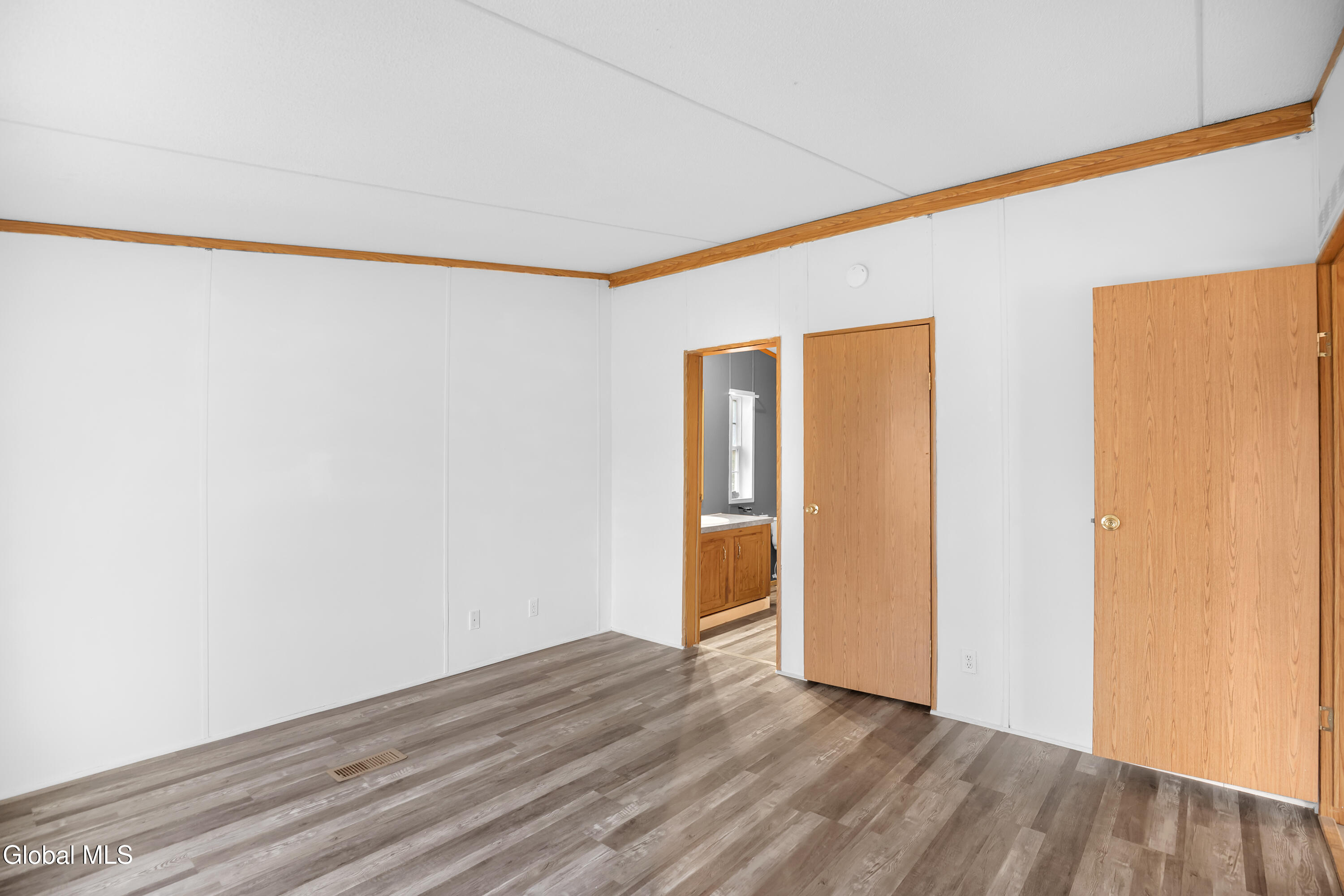 3935 County Rte 30 Hebron, NY 12865 - Photo 22 of 44 Primary bed