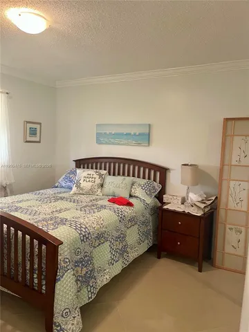 $180,000 | 3940 Northwest 42nd Avenue, Unit 319, Lauderdale Lakes, FL 33319