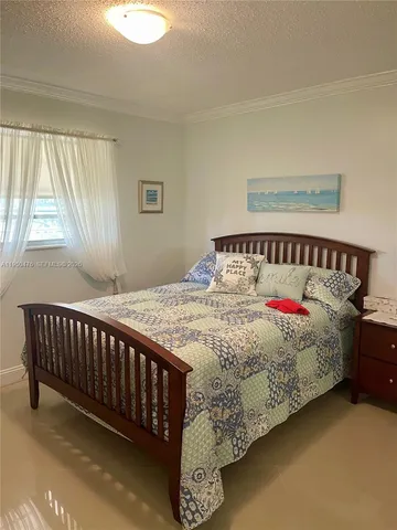 $180,000 | 3940 Northwest 42nd Avenue, Unit 319, Lauderdale Lakes, FL 33319