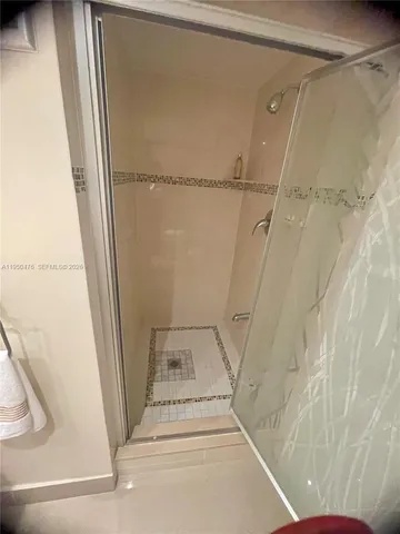 $180,000 | 3940 Northwest 42nd Avenue, Unit 319, Lauderdale Lakes, FL 33319