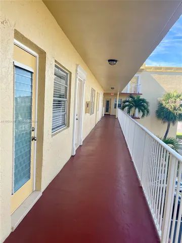 $180,000 | 3940 Northwest 42nd Avenue, Unit 319, Lauderdale Lakes, FL 33319