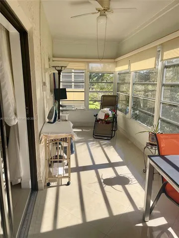 $180,000 | 3940 Northwest 42nd Avenue, Unit 319, Lauderdale Lakes, FL 33319