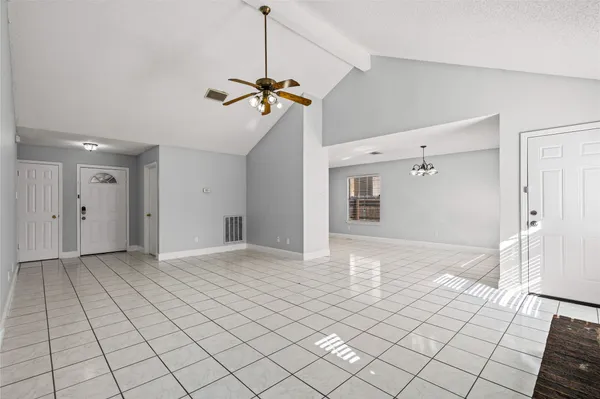 $1,800 | 16207 Parkway Drive, Pflugerville, TX 78660