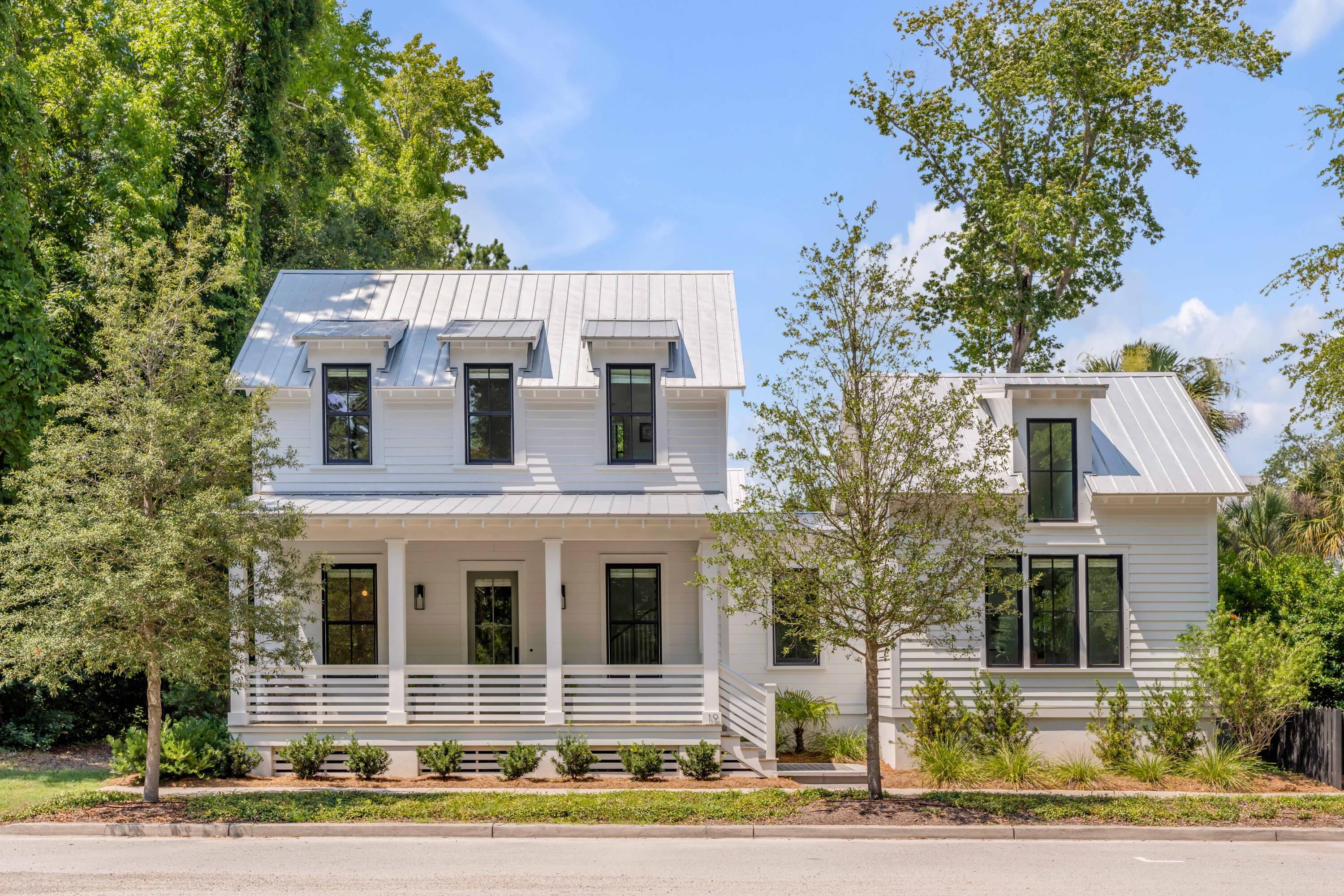 19 Mobile Street Mount Pleasant, SC 29464 - Photo 3 of 63 DSC07188