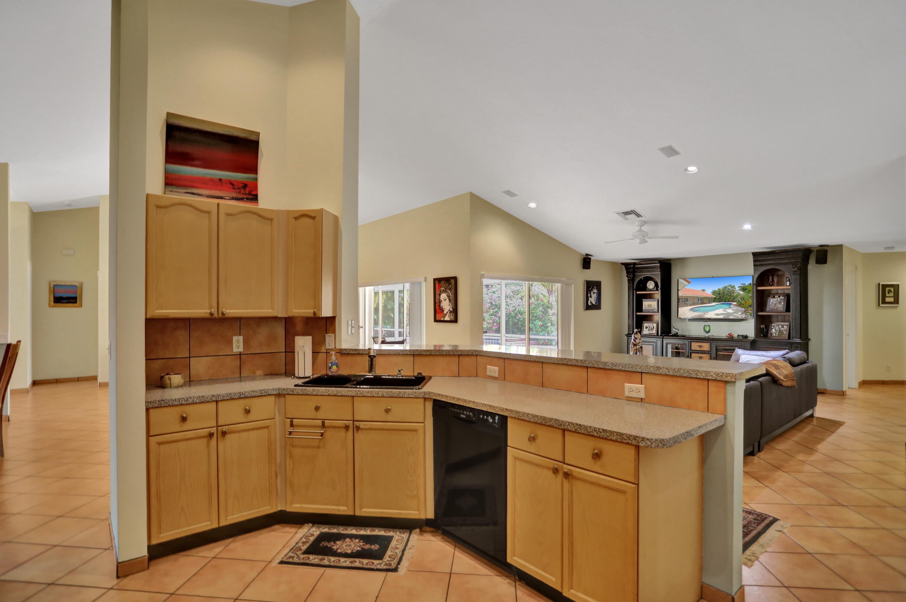 2820 Hampton Circle West Delray Beach, FL 33445 - Photo 14 of 38 3W1A9154