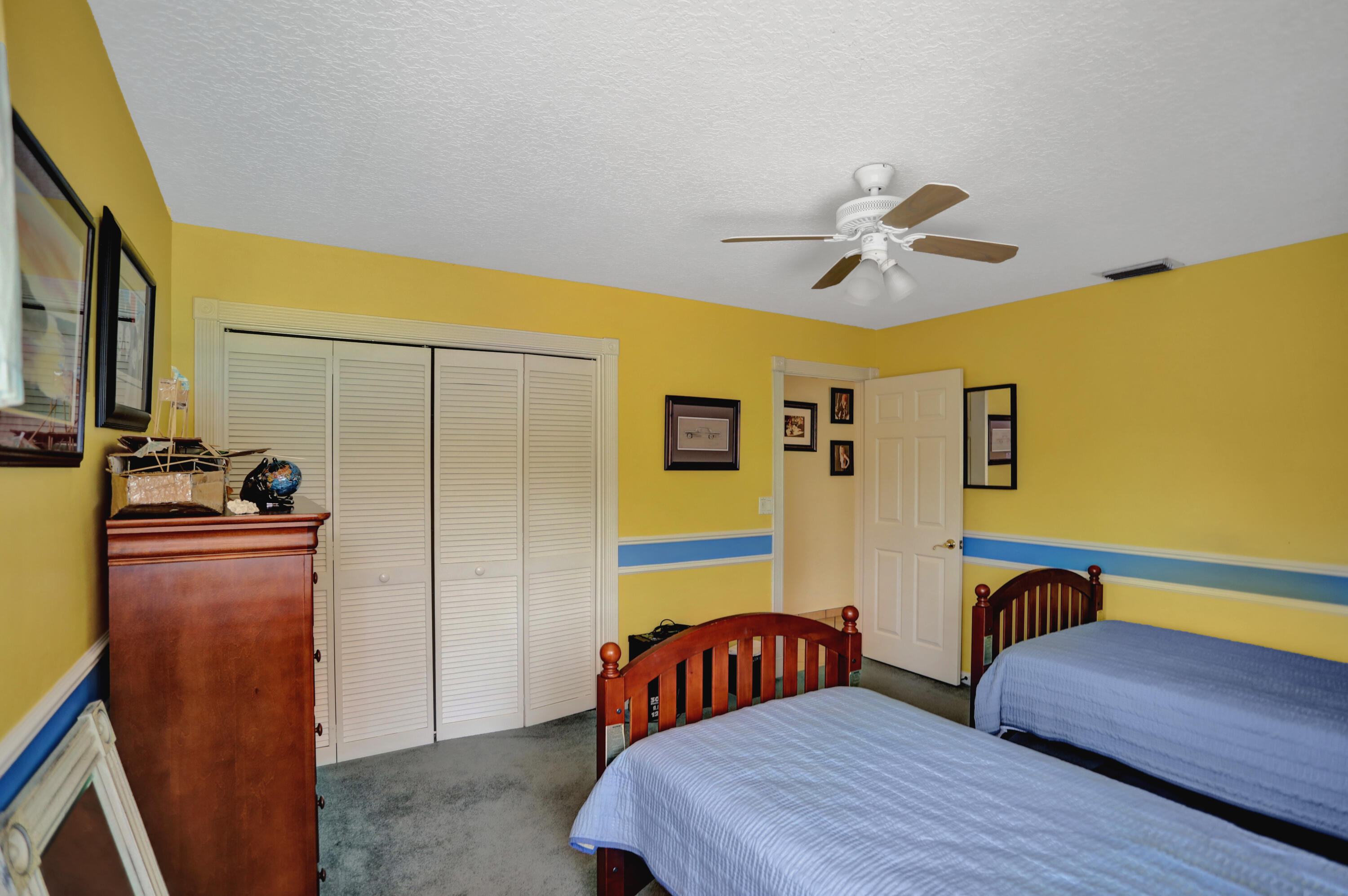 2820 Hampton Circle West Delray Beach, FL 33445 - Photo 20 of 38 3W1A9205