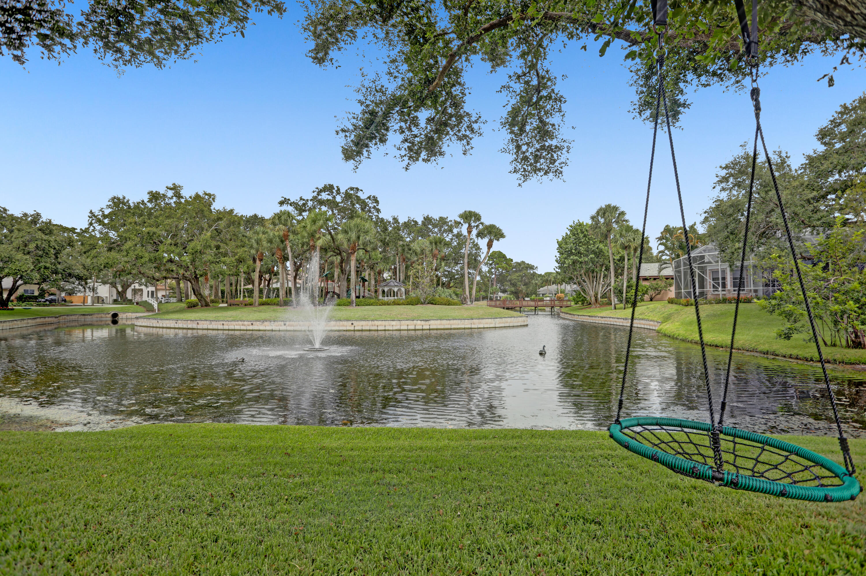 2820 Hampton Circle West Delray Beach, FL 33445 - Photo 25 of 38 3W1A9229
