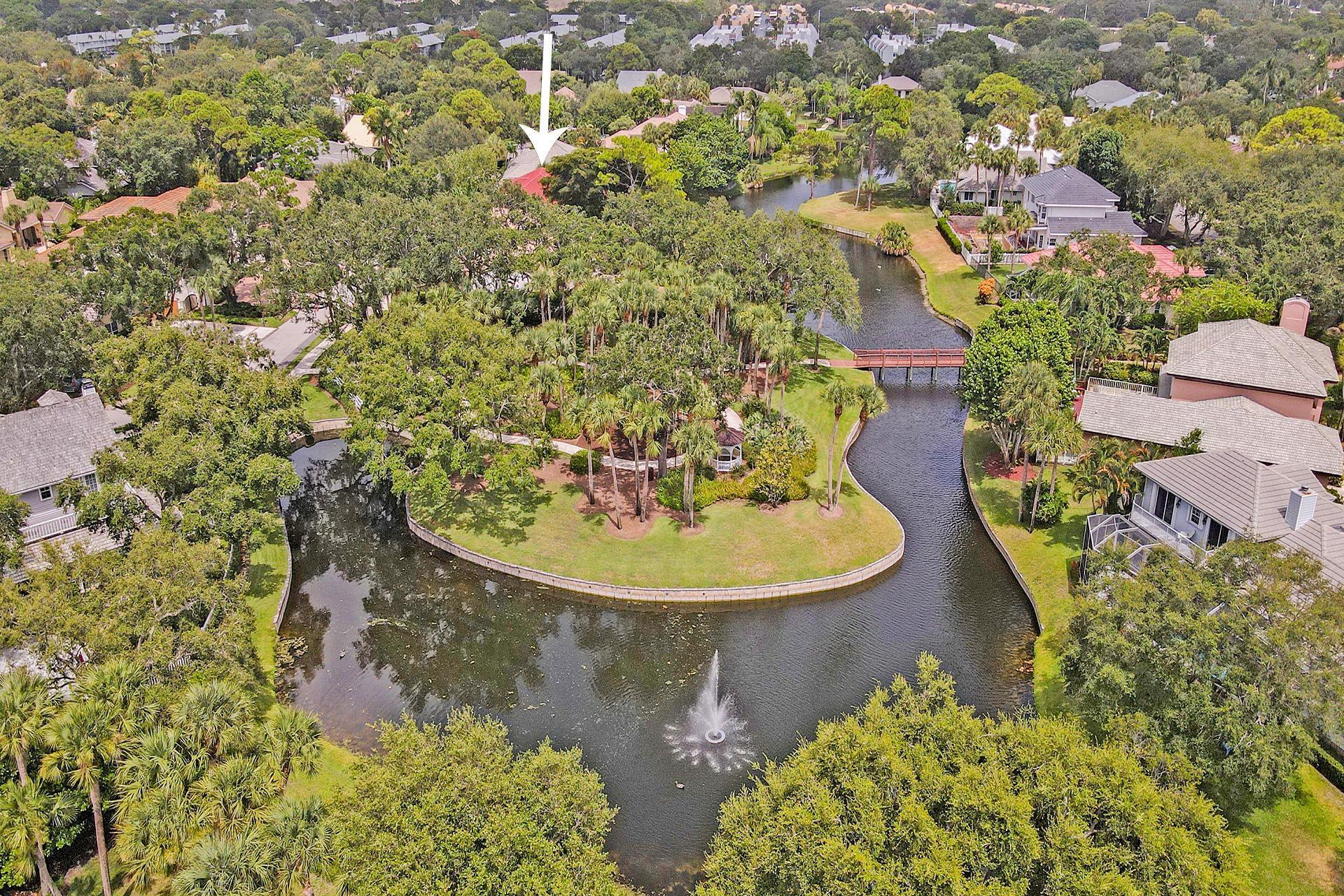 2820 Hampton Circle West Delray Beach, FL 33445 - Photo 35 of 38 DJI_0743