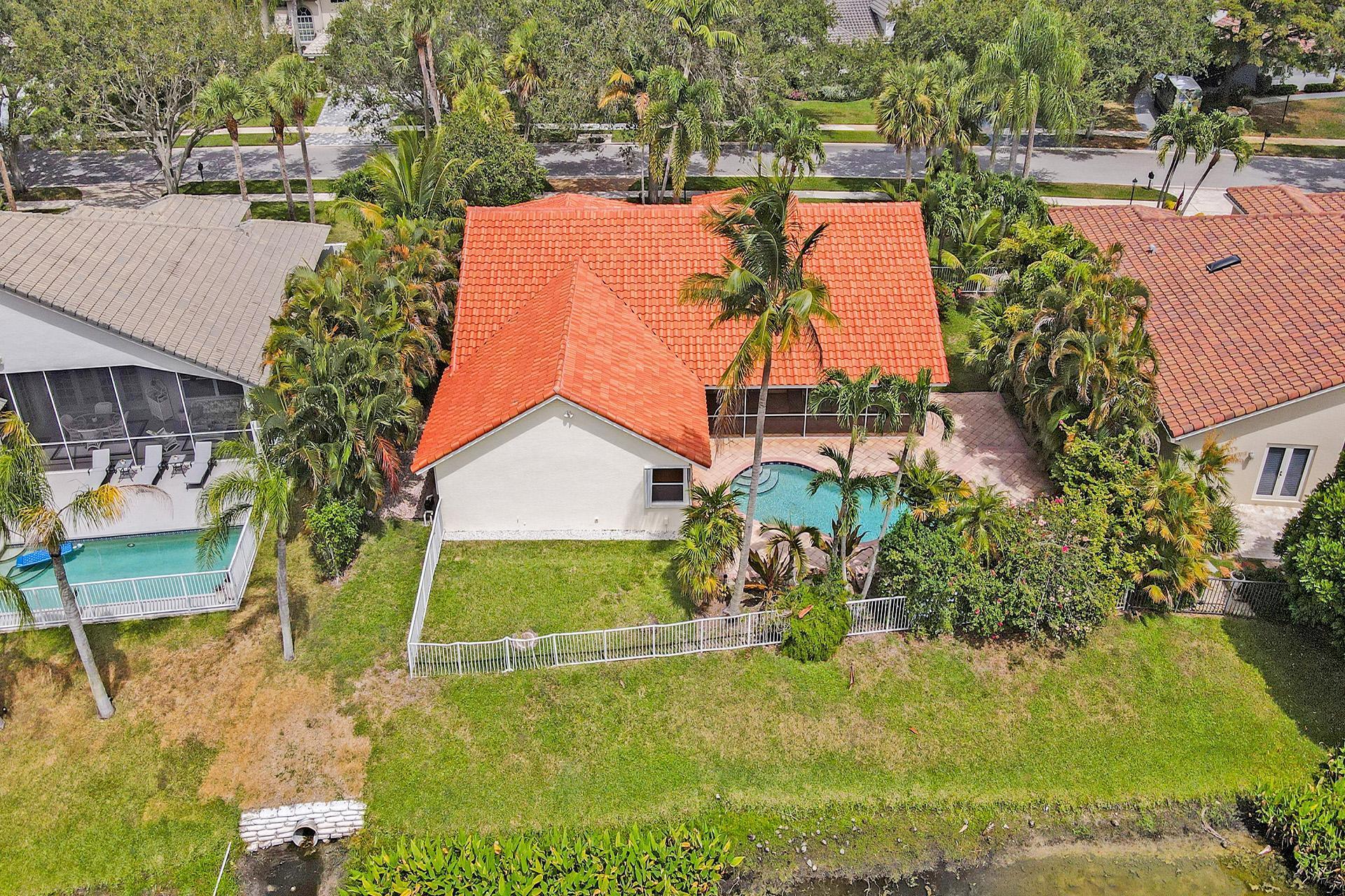 2820 Hampton Circle West Delray Beach, FL 33445 - Photo 36 of 38 DJI_0746
