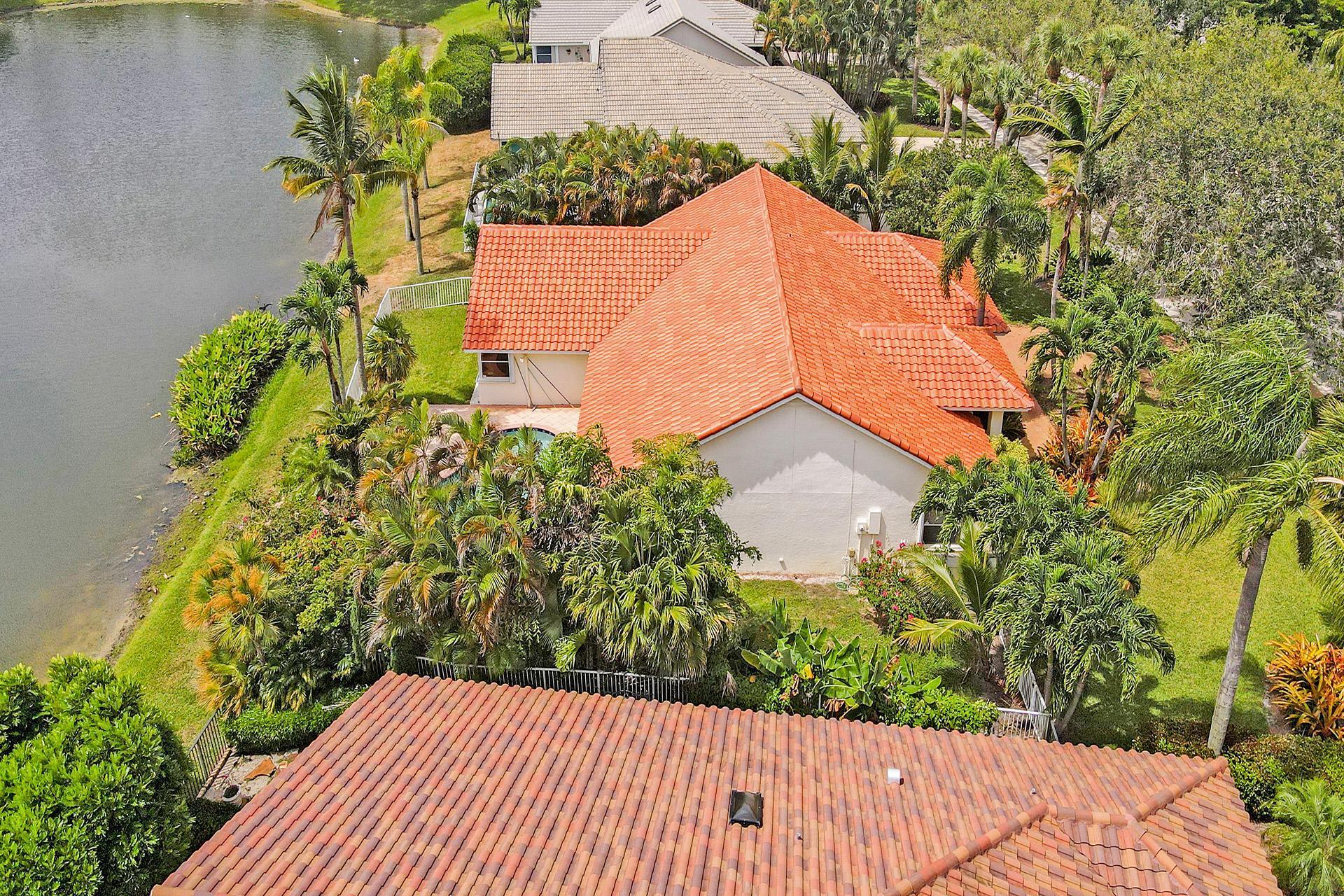 2820 Hampton Circle West Delray Beach, FL 33445 - Photo 37 of 38 DJI_0748