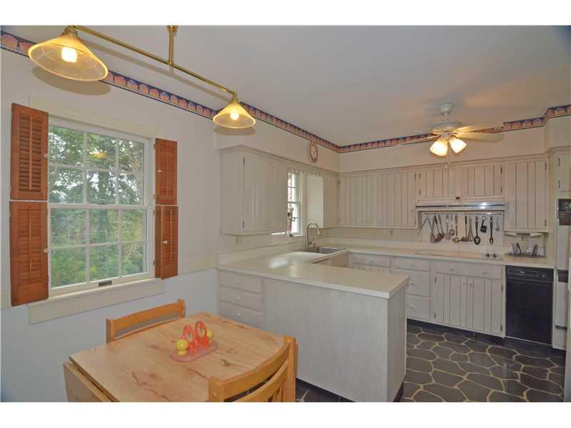 4836 Old Boston Road Whitehall, PA 15227 - Photo 4 of 24 Kitchen.