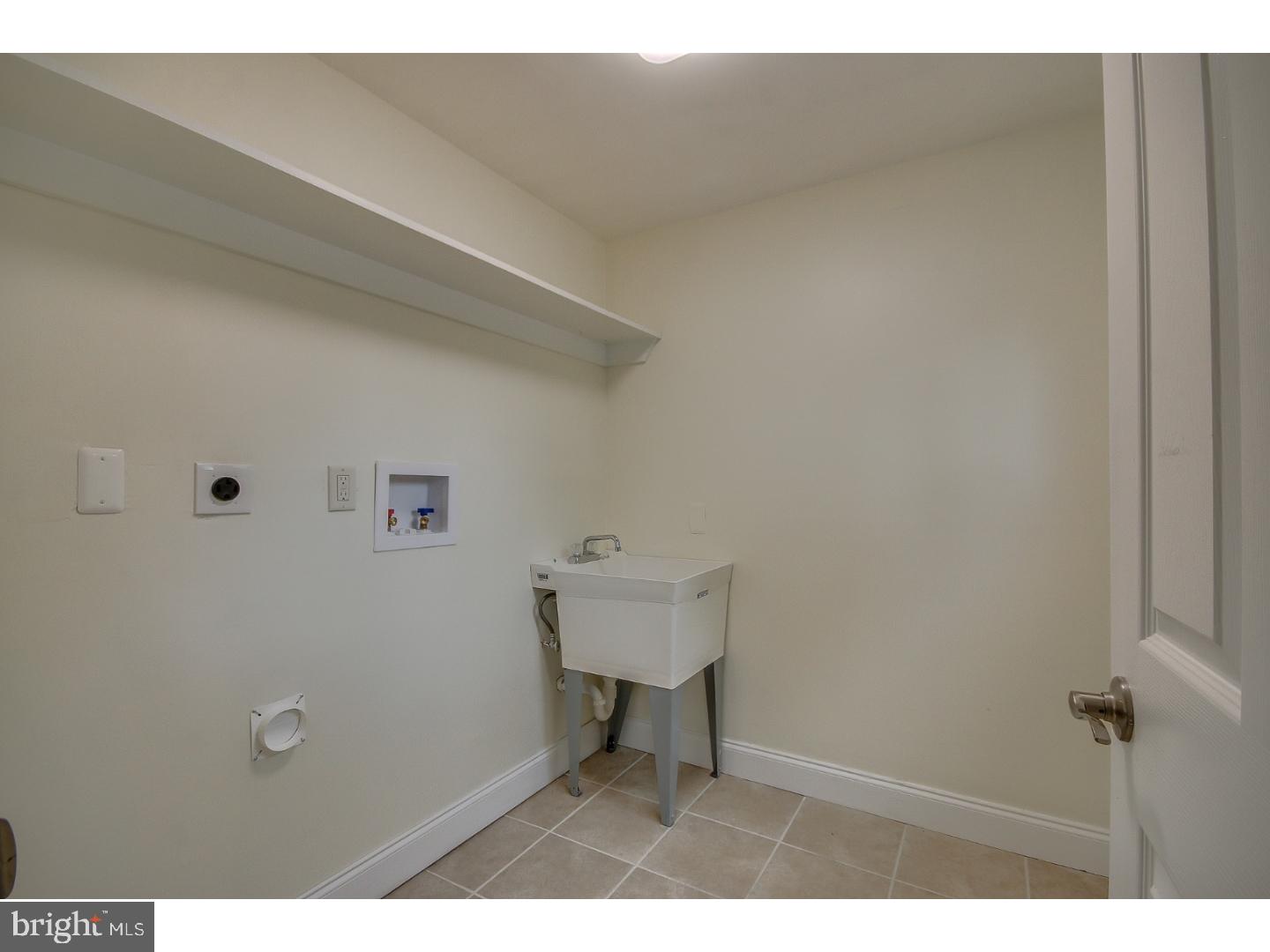 50 Butternut Road Levittown, PA 19057 - Photo 19 of 25 Gallery Image 19