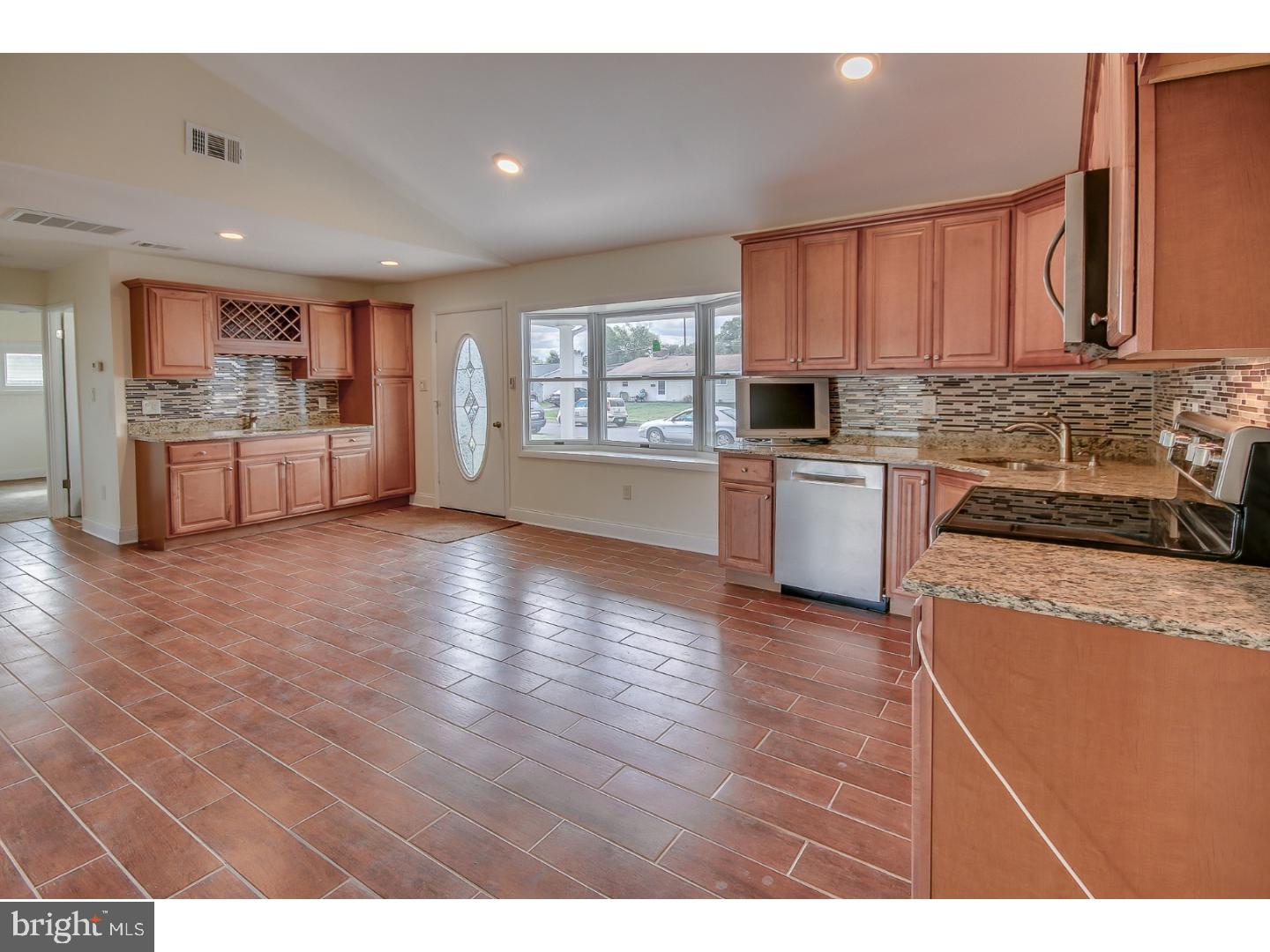 50 Butternut Road Levittown, PA 19057 - Photo 22 of 25 Gallery Image 22
