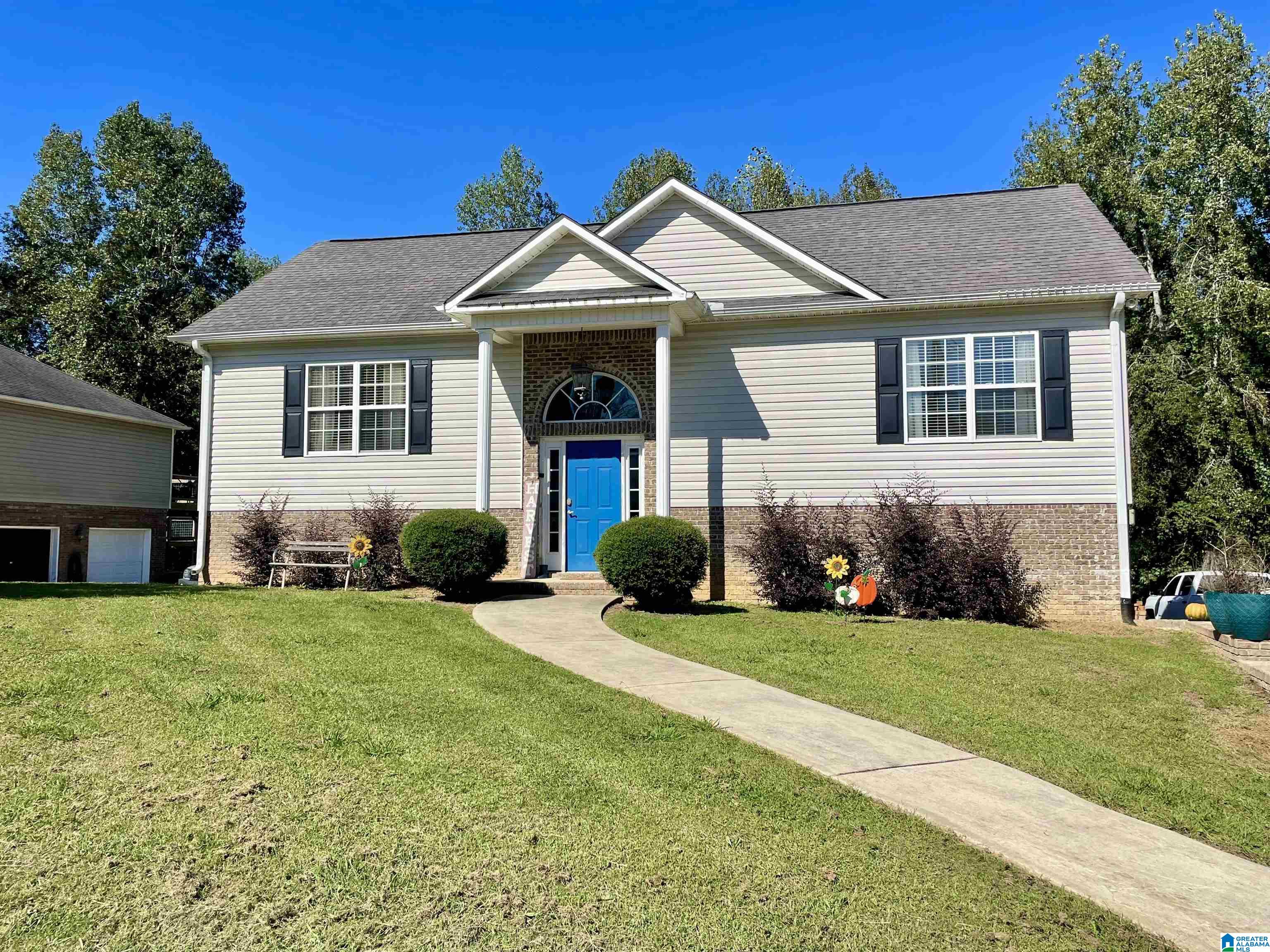 72 Megan Road Hayden, AL 35079 - Photo 2 of 40 Gallery Image 2