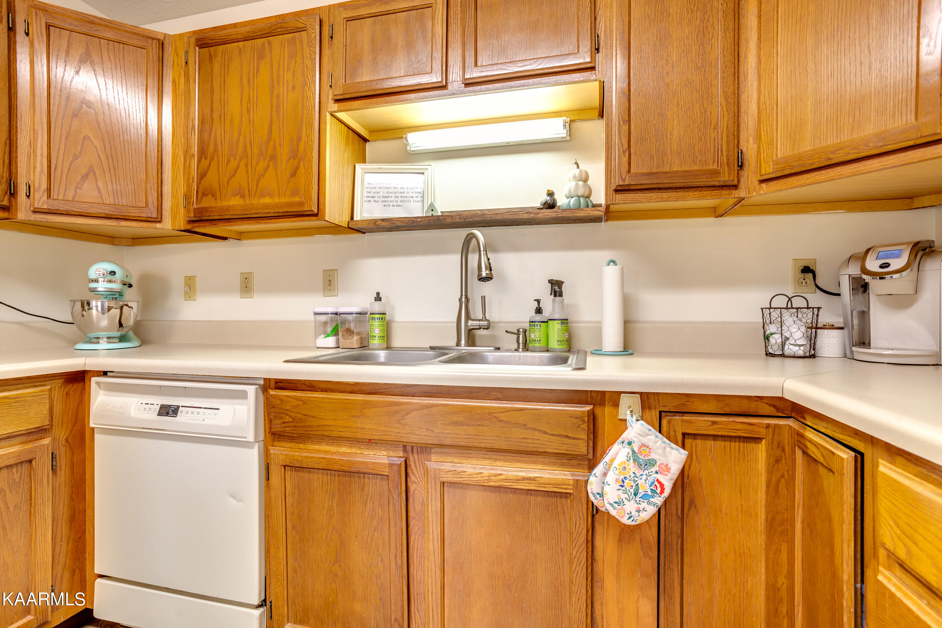 1436 Hicks Road Jefferson City, TN 37760 - Photo 12 of 43 013211018-1-1436HicksRdJeffersonCityTN-S