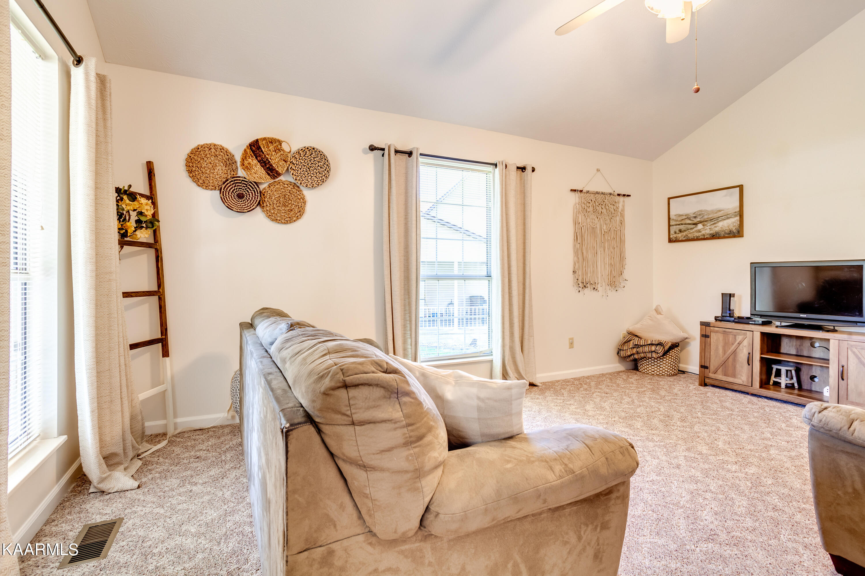 1436 Hicks Road Jefferson City, TN 37760 - Photo 13 of 43 014211018-1-1436HicksRdJeffersonCityTN-S