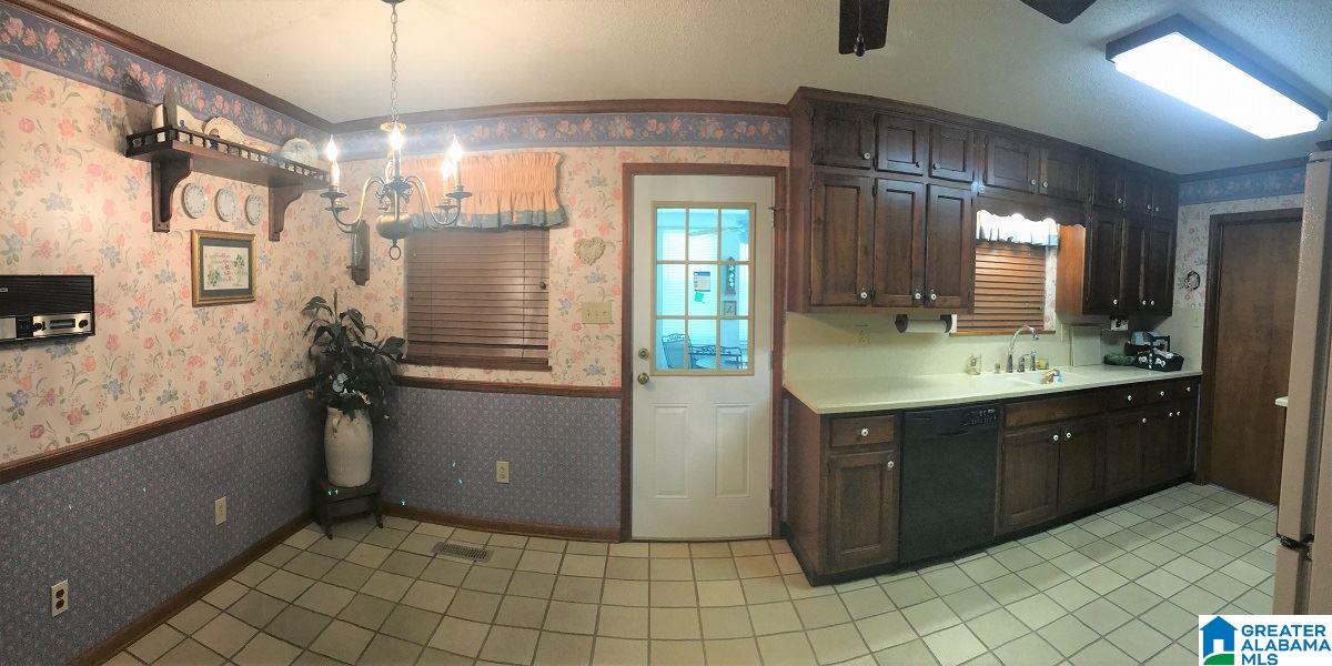 1300 12th Terrace Pleasant Grove, AL 35127 - Photo 11 of 41