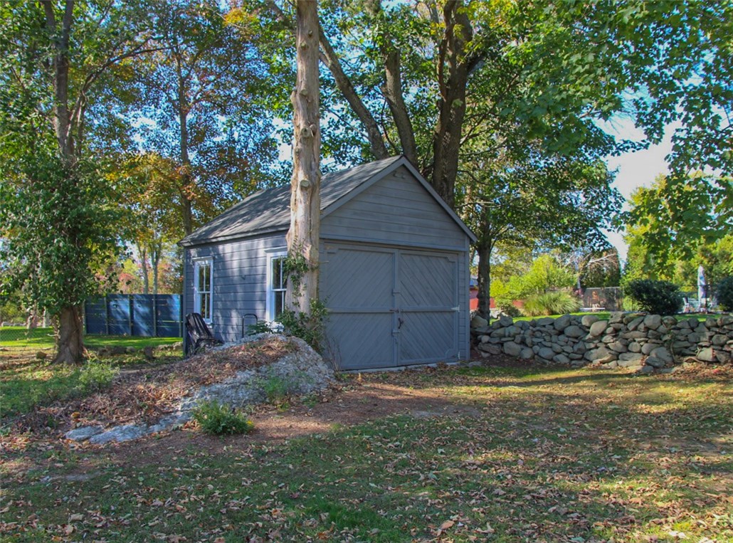 127 Touisset Road Warren, RI 02885 - Photo 18 of 22