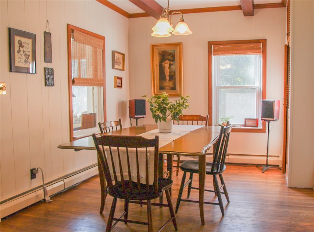 127 Touisset Road Warren, RI 02885 - Photo 10 of 22