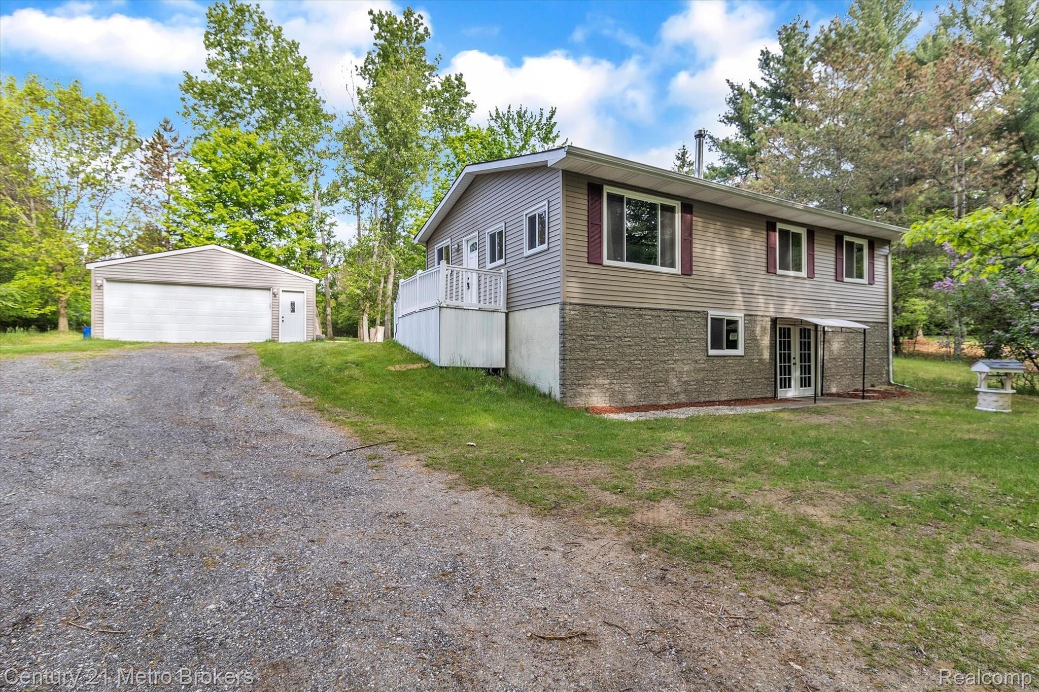 8381 North Washburn Road Columbiaville, MI 48421 - Photo 2 of 36 02-8381-Washburn-Rd-WindowStill-Real-Estate-Photography-2.jpg