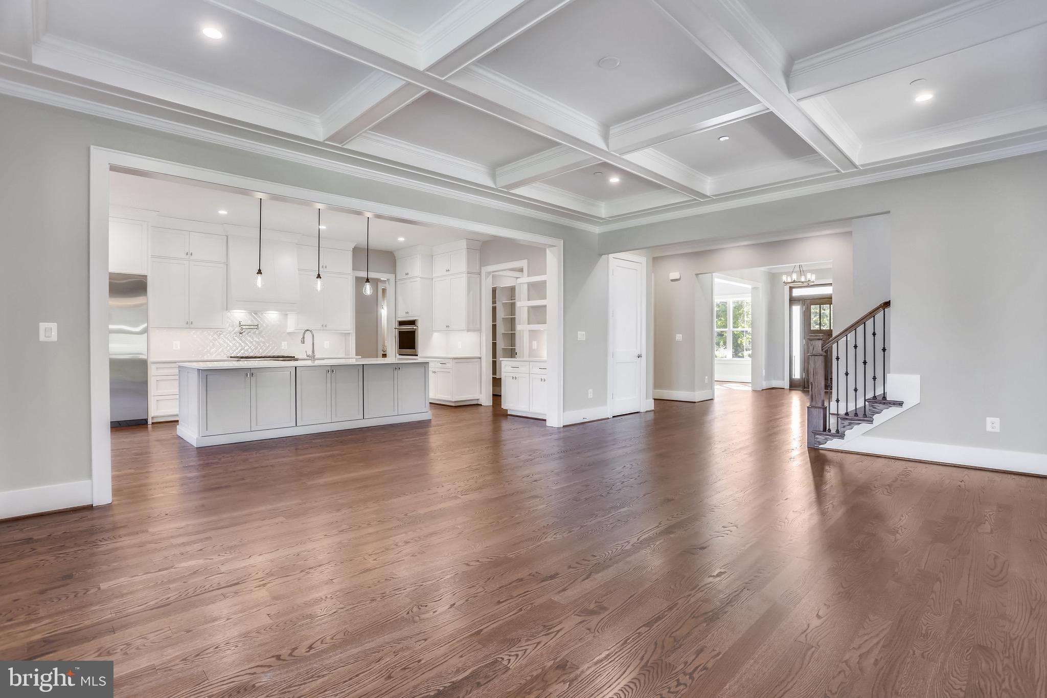10201 Gary Road Potomac, MD 20854 - Photo 22 of 33 Open from Family room to kitchen