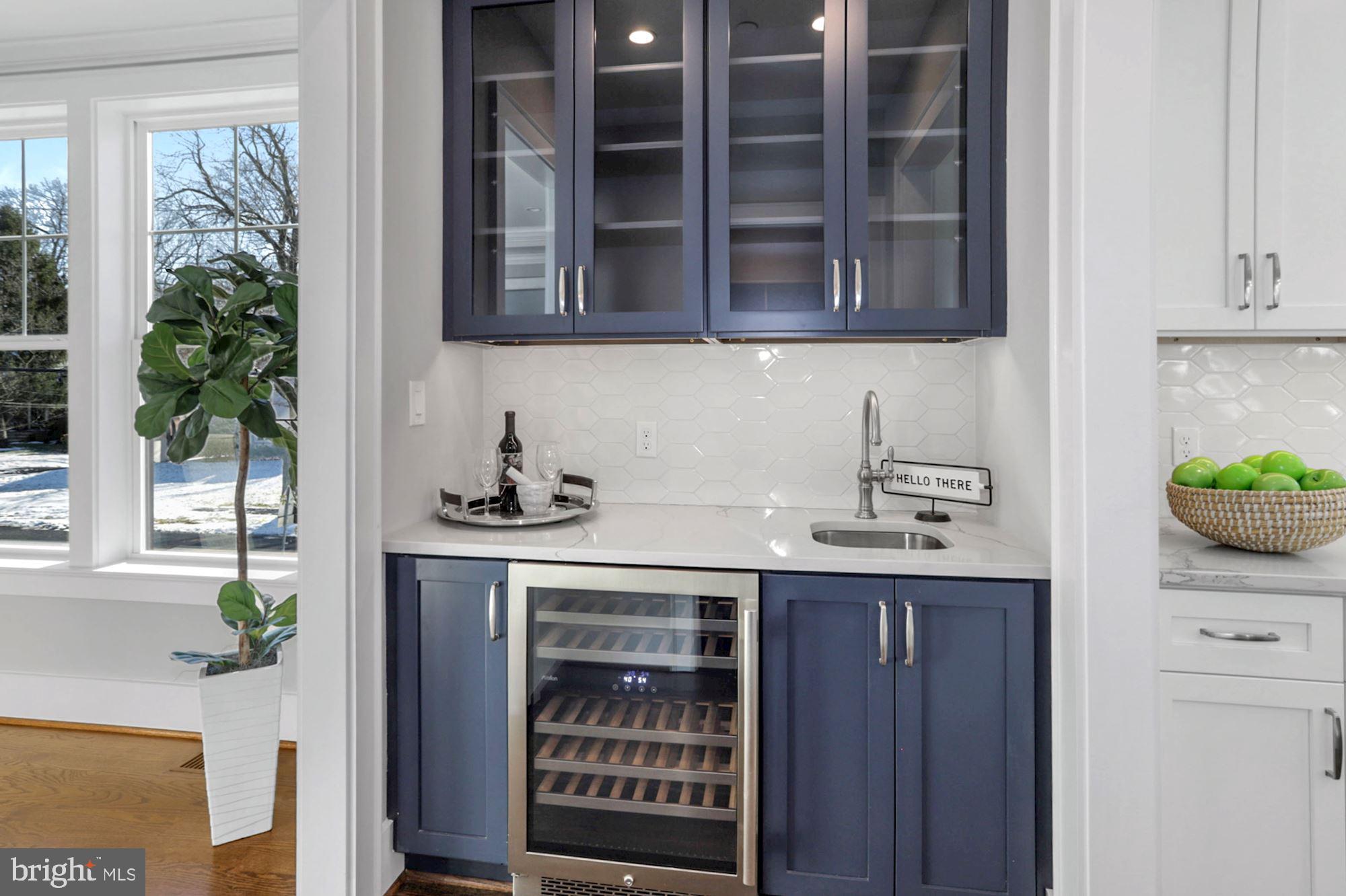 10201 Gary Road Potomac, MD 20854 - Photo 9 of 33 Butlers pantry with fridge