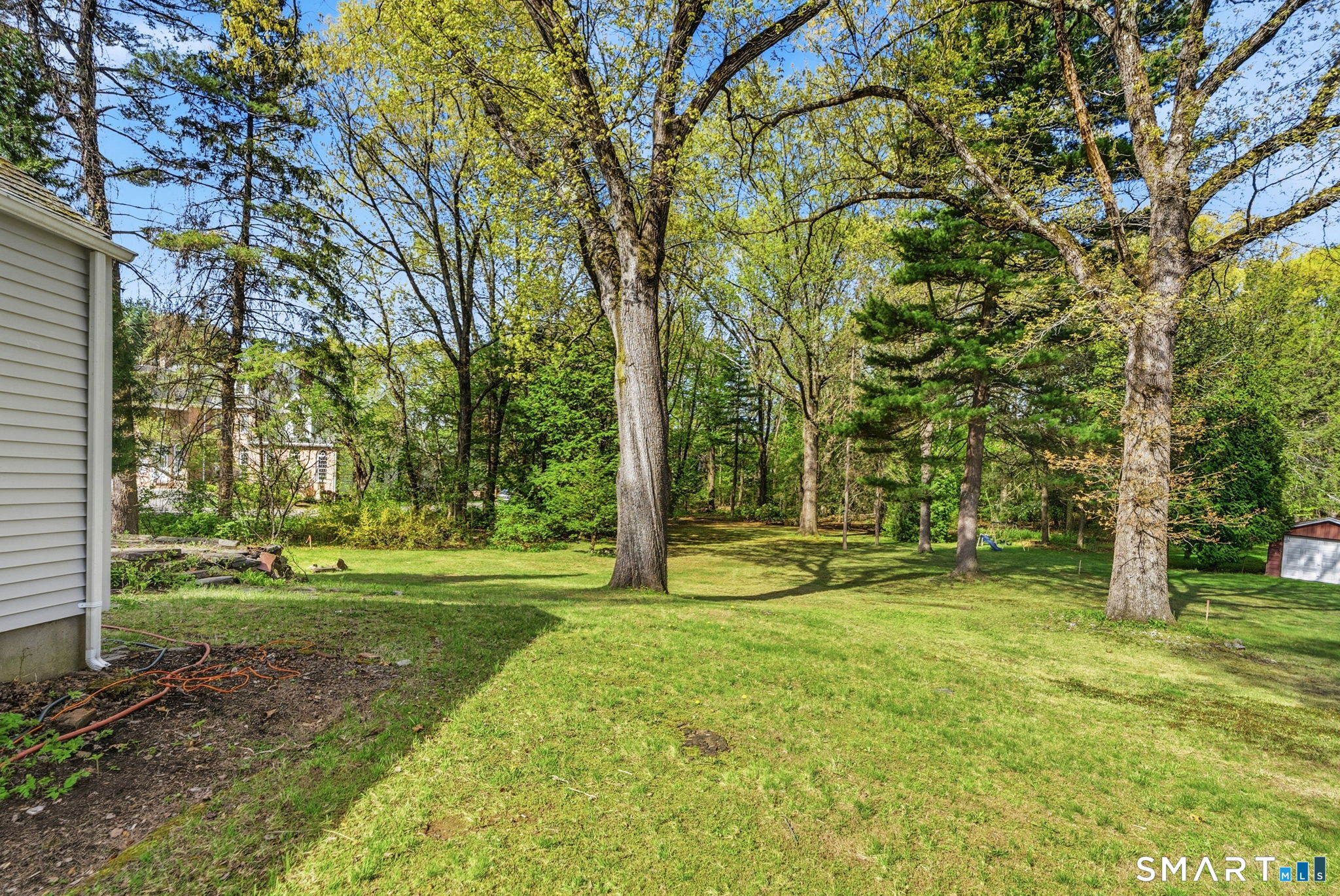 59 Thornbush Road Wethersfield, CT 06109 - Photo 24 of 33