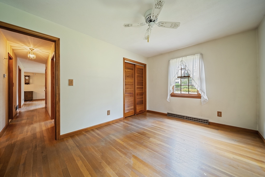 672 Old Bedford Road Concord, MA 01742 - Photo 15 of 36