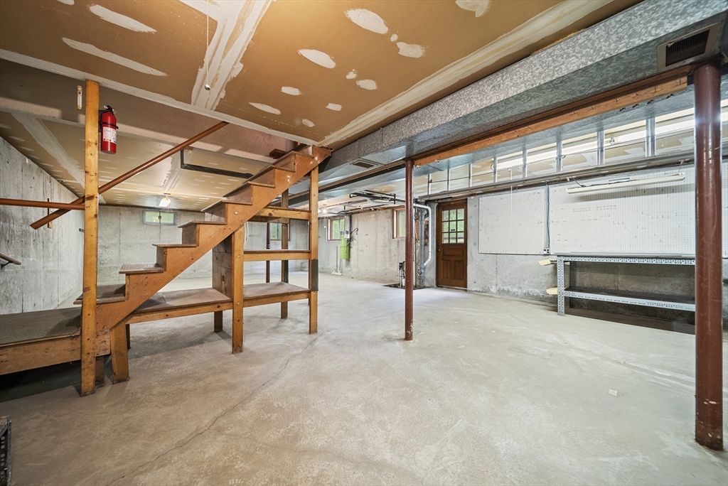 672 Old Bedford Road Concord, MA 01742 - Photo 22 of 36