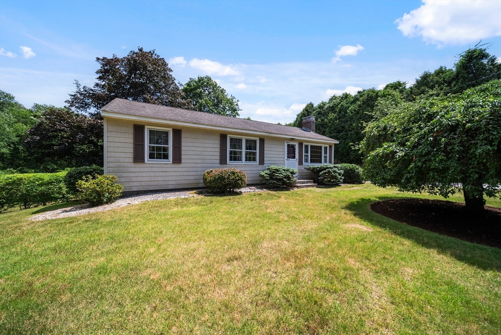 672 Old Bedford Road Concord, MA 01742 - Photo 23 of 36