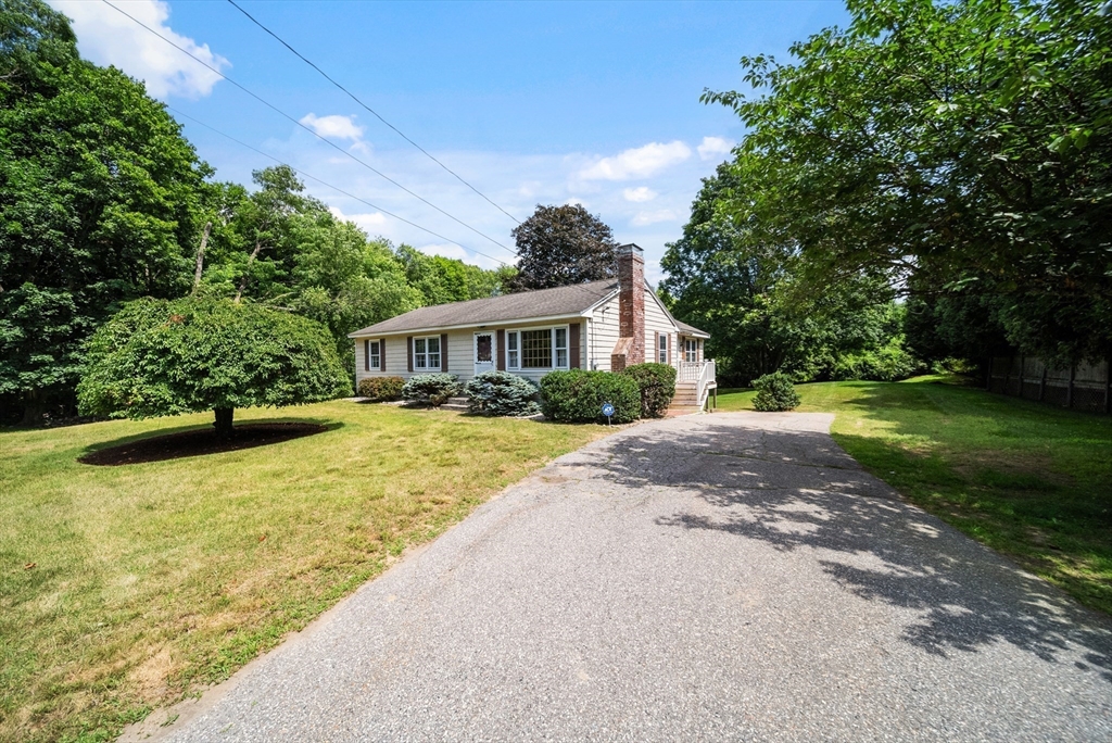 672 Old Bedford Road Concord, MA 01742 - Photo 25 of 36