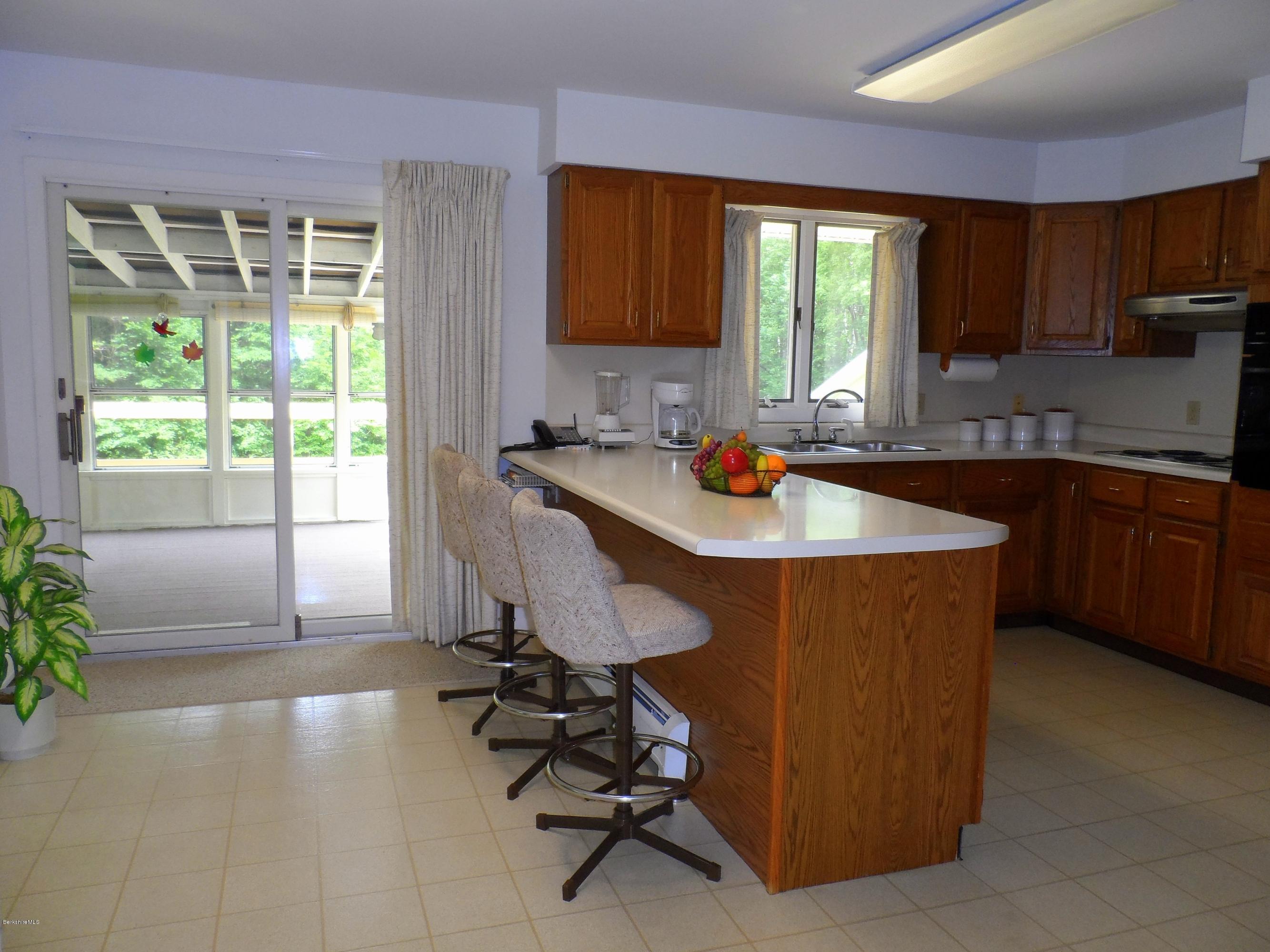358 Barker Road Pittsfield, MA 01201 - Photo 18 of 30 358 Barker Rd
