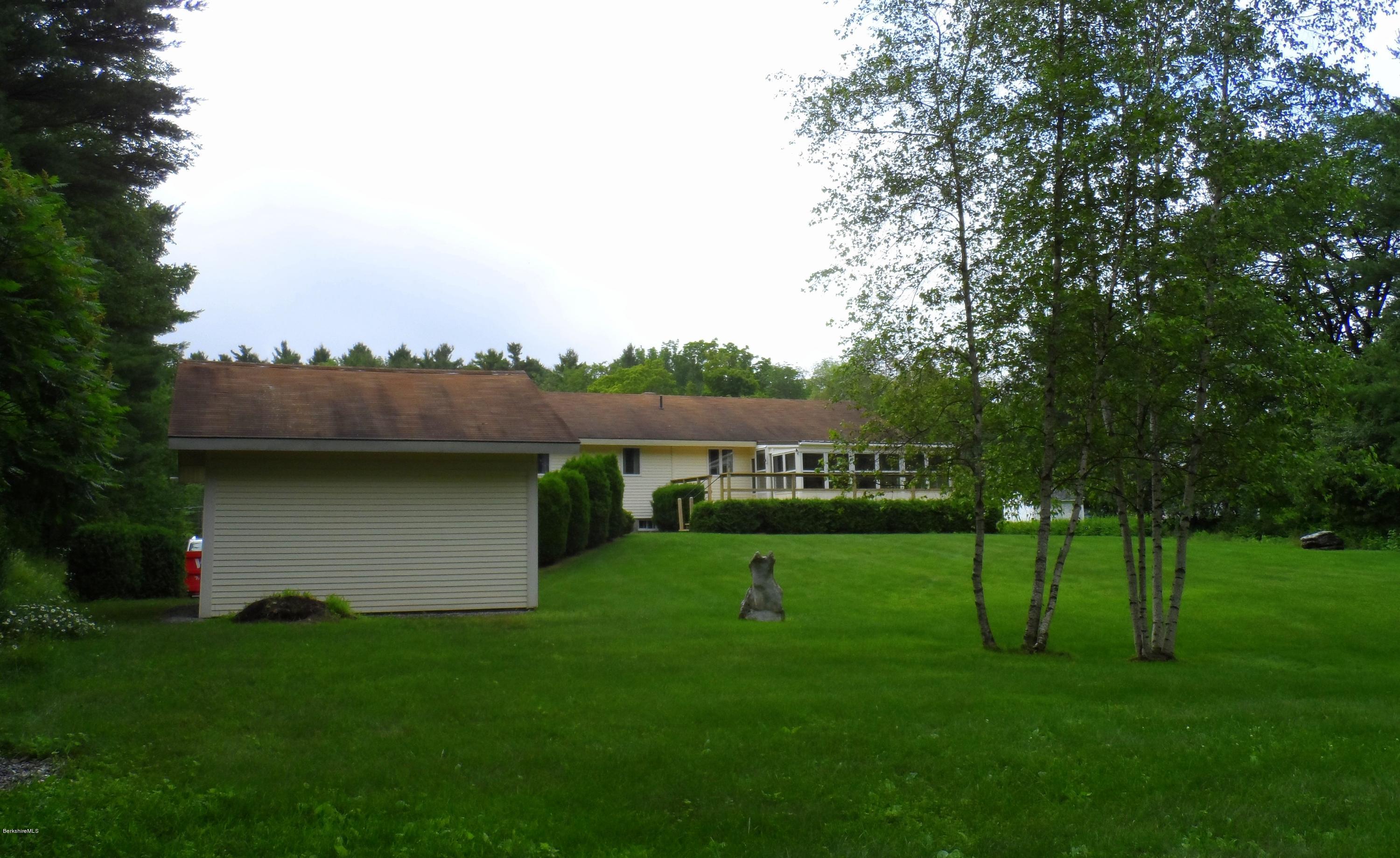 358 Barker Road Pittsfield, MA 01201 - Photo 9 of 30 358 Barker Rd