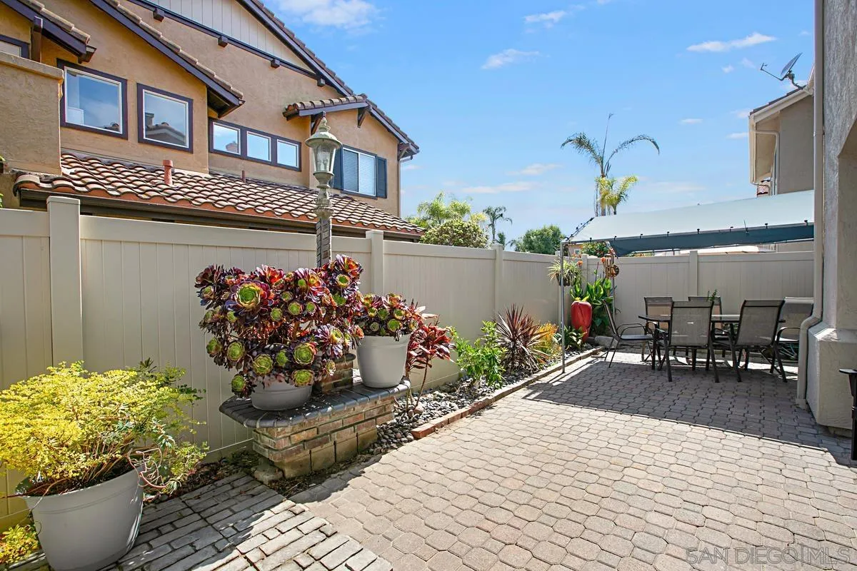 405 Whispering Willow Drive, Unit B Santee, CA 92071 - Photo 25 of 29