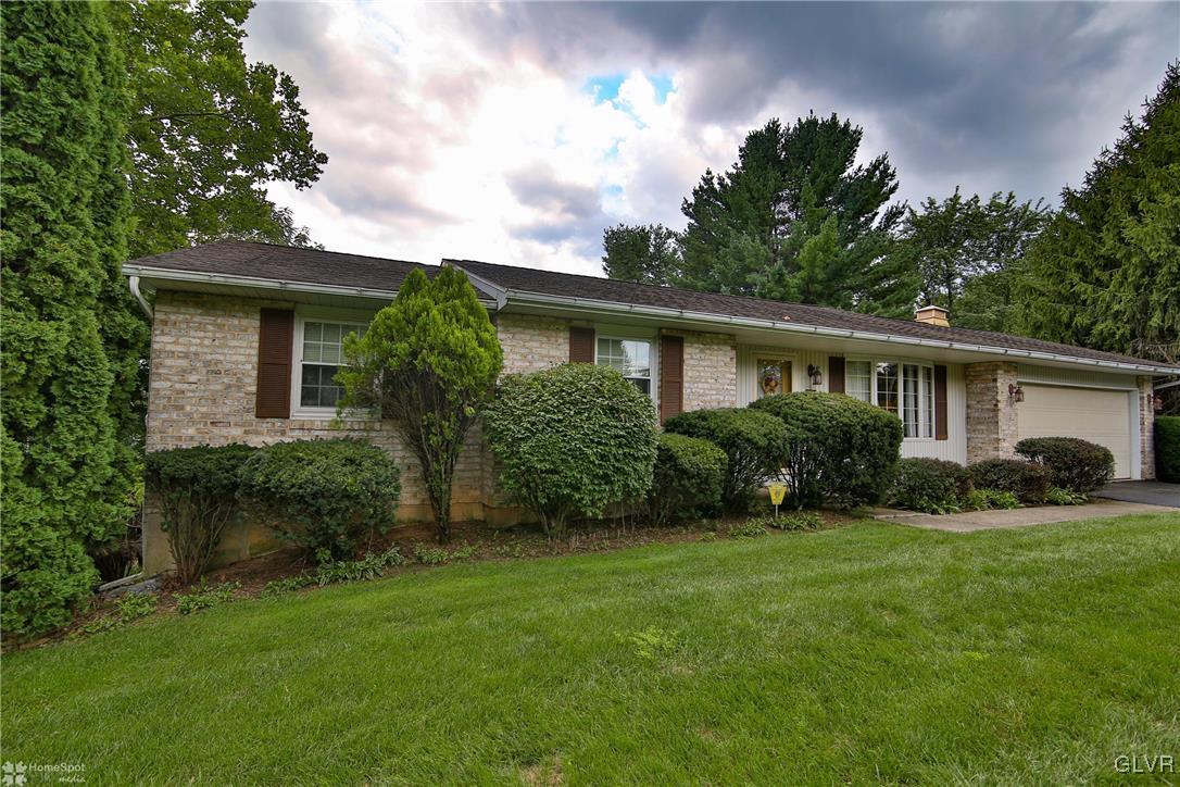460 East Macada Road Bethlehem, PA 18017 - Photo 3 of 35 Gallery Image 3