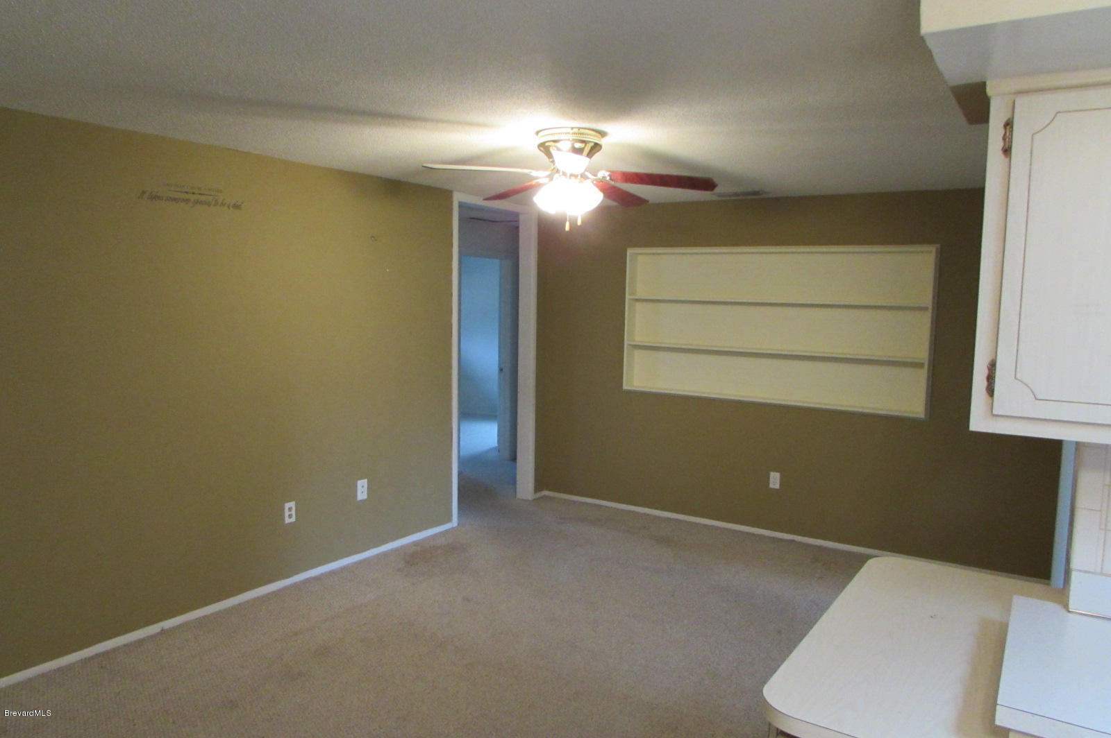 924 Kings Post Road Rockledge, FL 32955 - Photo 4 of 10 Family Room