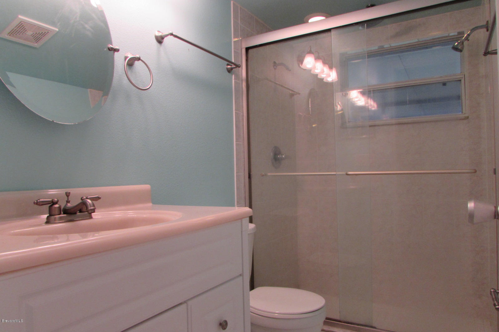 924 Kings Post Road Rockledge, FL 32955 - Photo 6 of 10 Master Bath