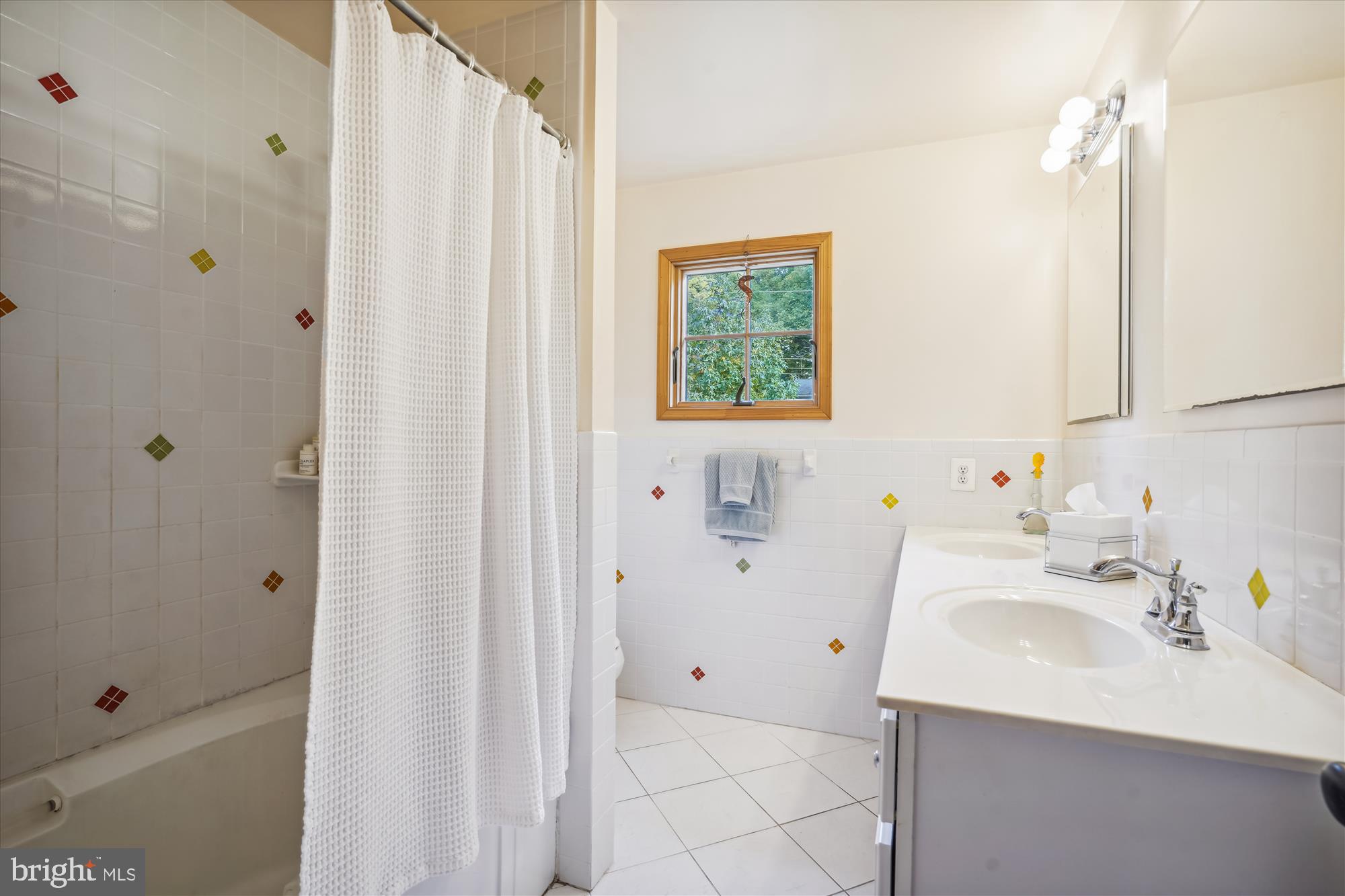 3609 Cornell Road Fairfax, VA 22030 - Photo 32 of 59 Second Full Bath