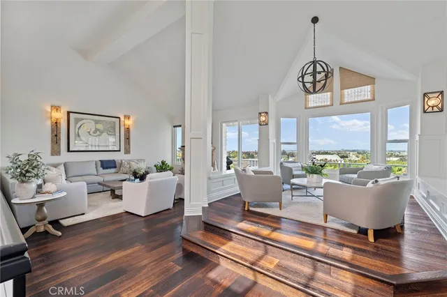 $3,579,000 | 45 Northampton Court, Newport Beach, CA 92660