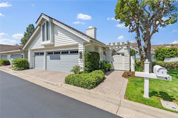 $3,299,000 | 45 Northampton Court, Newport Beach, CA 92660