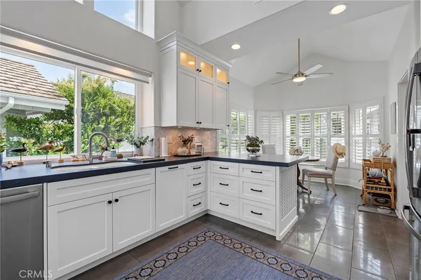 $3,299,000 | 45 Northampton Court, Newport Beach, CA 92660